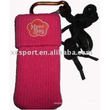 Knitted mobile phone pouch
